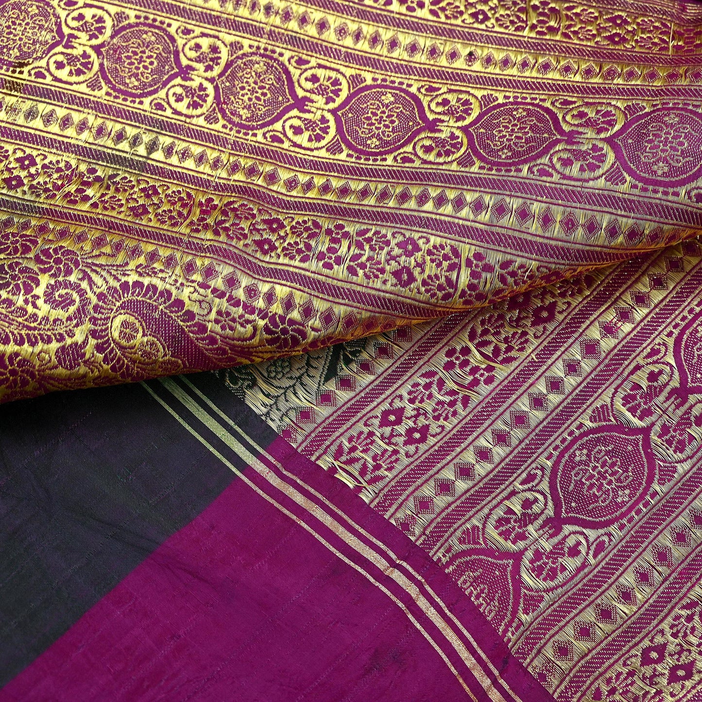 Indian Vintage Sari Heavy Pure Satin Silk Woven Banarasi Brocade Saree Zari 5Yd Ethnic Dress making Crafting Bollywood