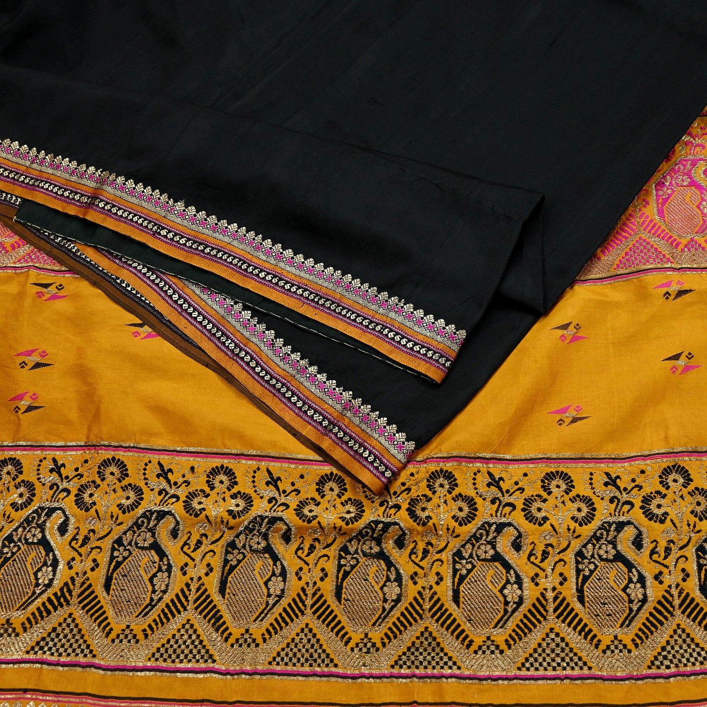 Indian Vintage Black & Mustard Hand Woven Saree 100% Pure Silk Zari 5Yd Floral Craft Fabric Quilting Dress making For Designing