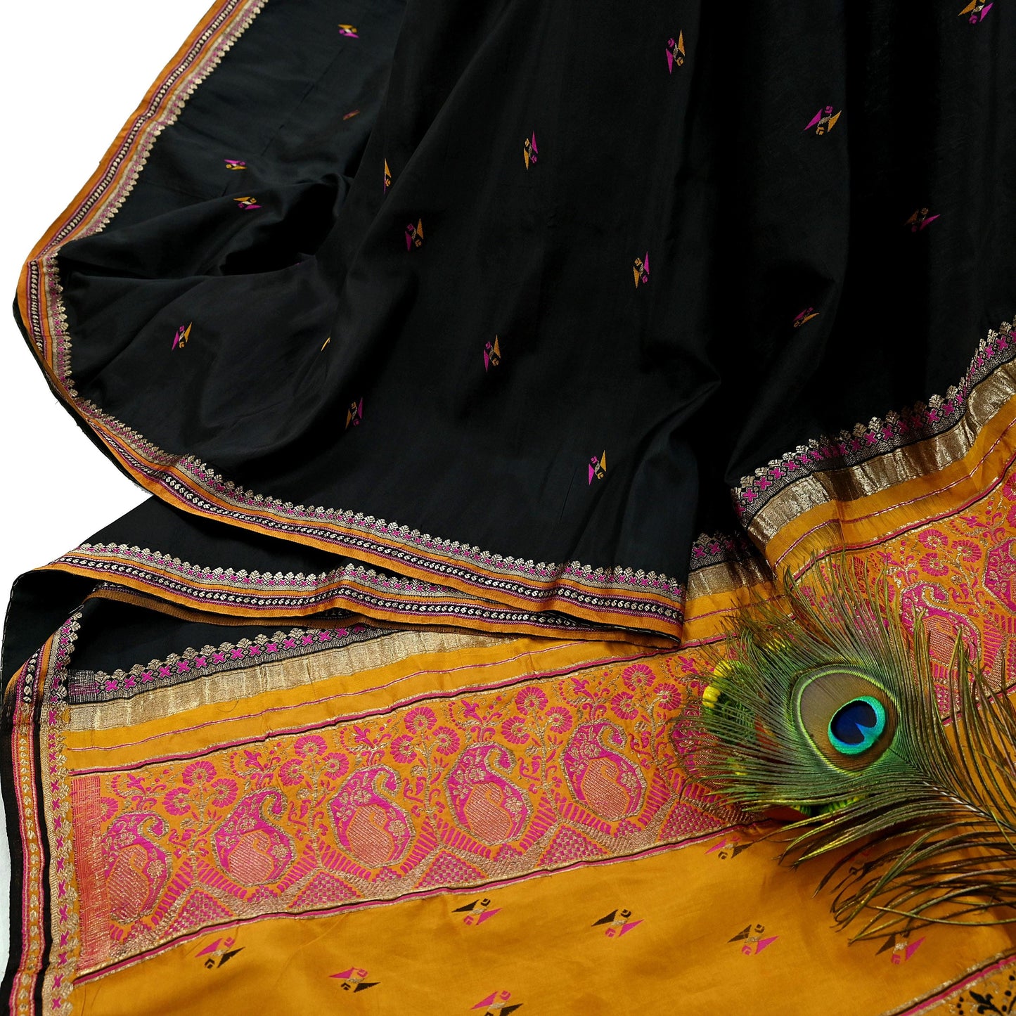 Indian Vintage Black & Mustard Hand Woven Saree 100% Pure Silk Zari 5Yd Floral Craft Fabric Quilting Dress making For Designing