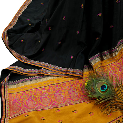 Indian Vintage Black & Mustard Hand Woven Saree 100% Pure Silk Zari 5Yd Floral Craft Fabric Quilting Dress making For Designing