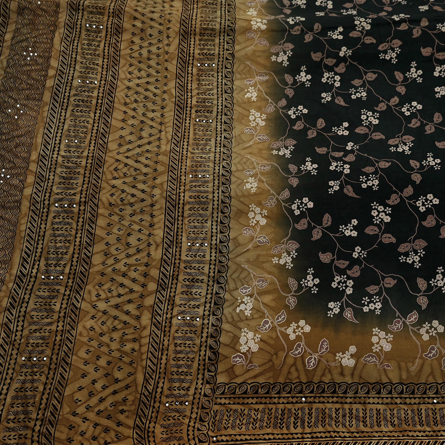 Indian Vintage Sari Black Pure Crepe Silk Printed Saree 5yd Sewing Floral Soft Craft Fabric Wrap Dress making Crafting Quilting Upcycle