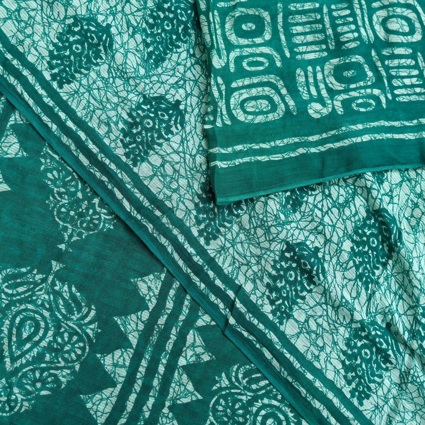 Indian Vintage Sari Green Batik Printed Saree 100% Pure Cotton 5Yd Craft Fabric Soft Sewing Sarong Wrap Boho Quilting Dress Making