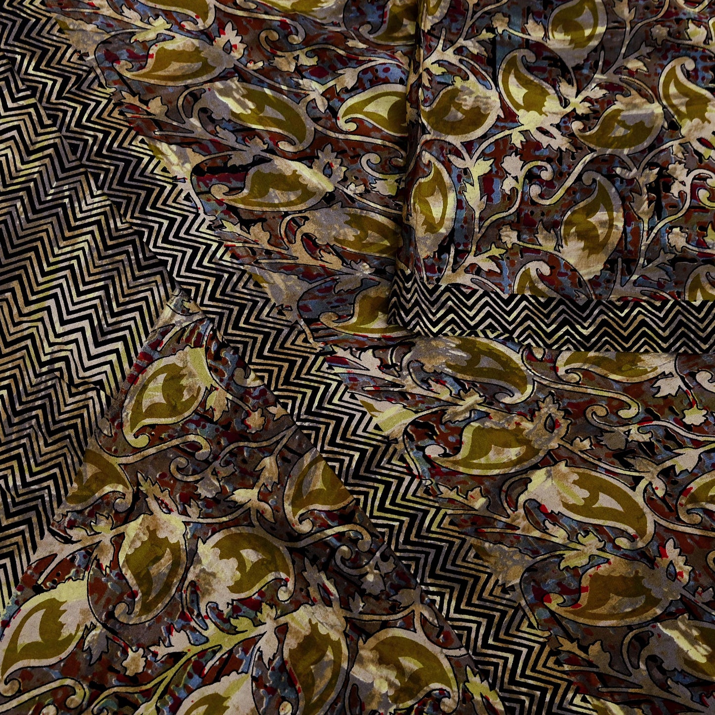 Indian Vintage Sari Black & Green Pure Crepe Silk Hand Embroidered Saree 6yd Sewing Abatract Craft Sequins Dress making Crafting Quilting