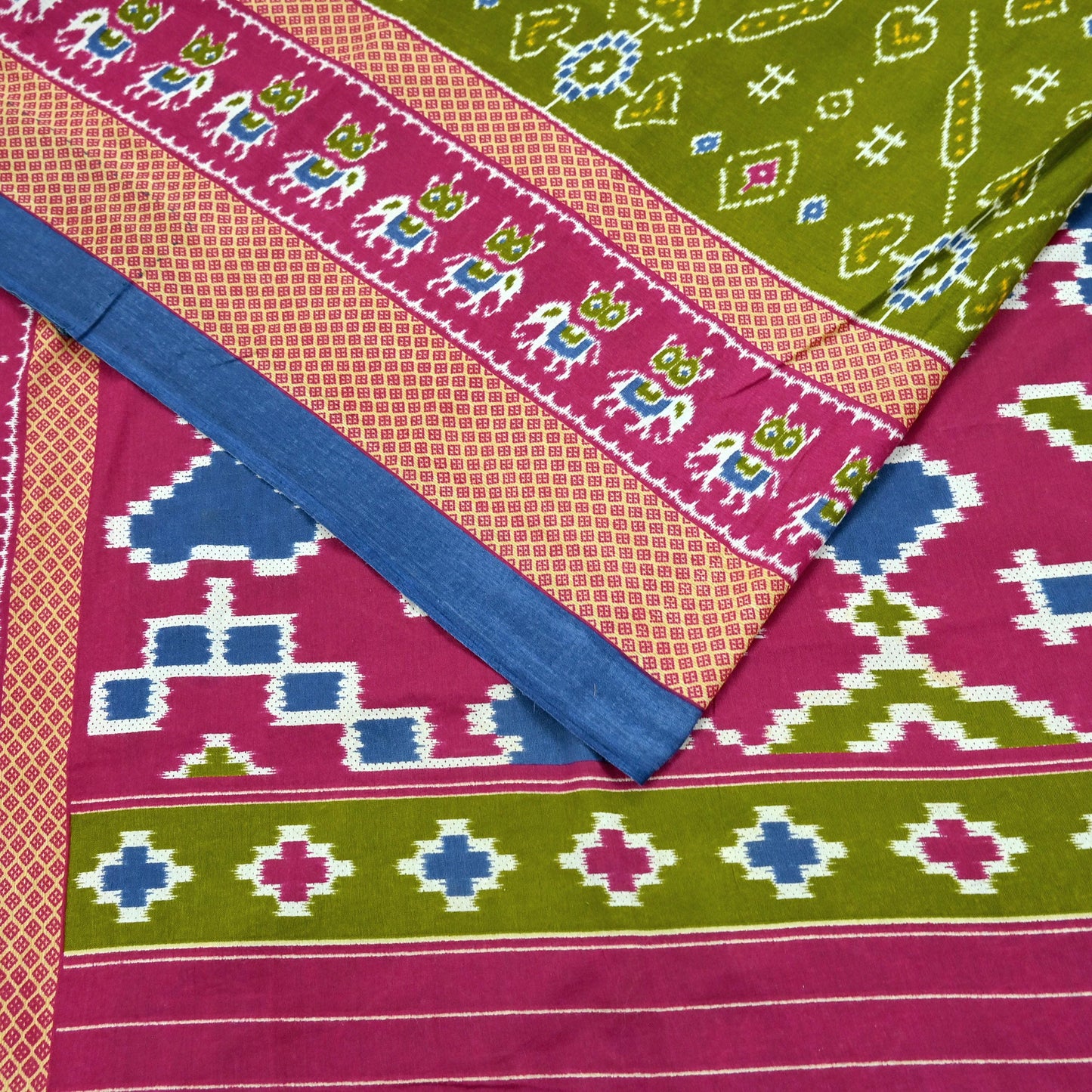 Indian Vintage Green Saree Printed Pure Cotton Sari Craft Fabric 5Yd Sewing Soft Sarong Wrap Boho Floral Dress Making Quilting Crafting Used