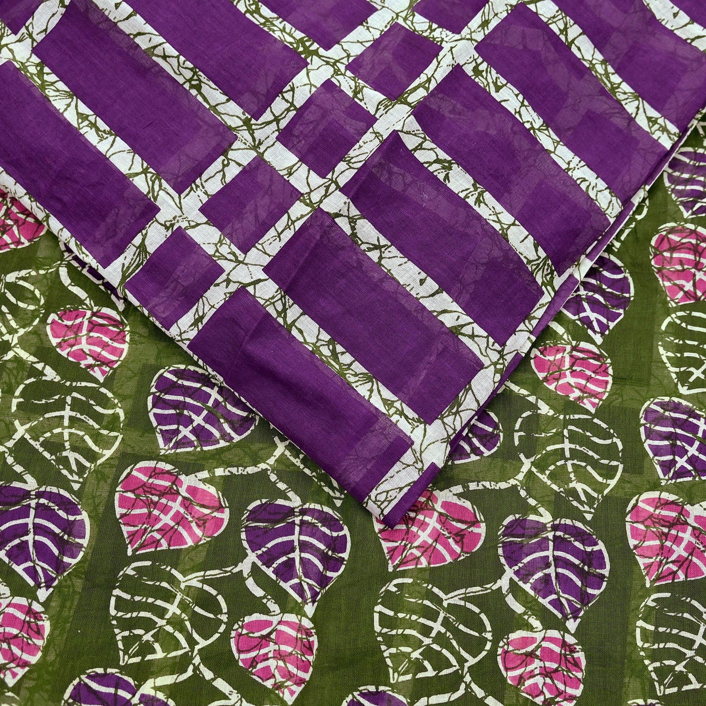 Indian Vintage Sari Purple & Green Batik Printed Saree 100% Pure Cotton 5Yd Craft Fabric Soft Sewing Sarong Wrap Boho Quilting Dress Making
