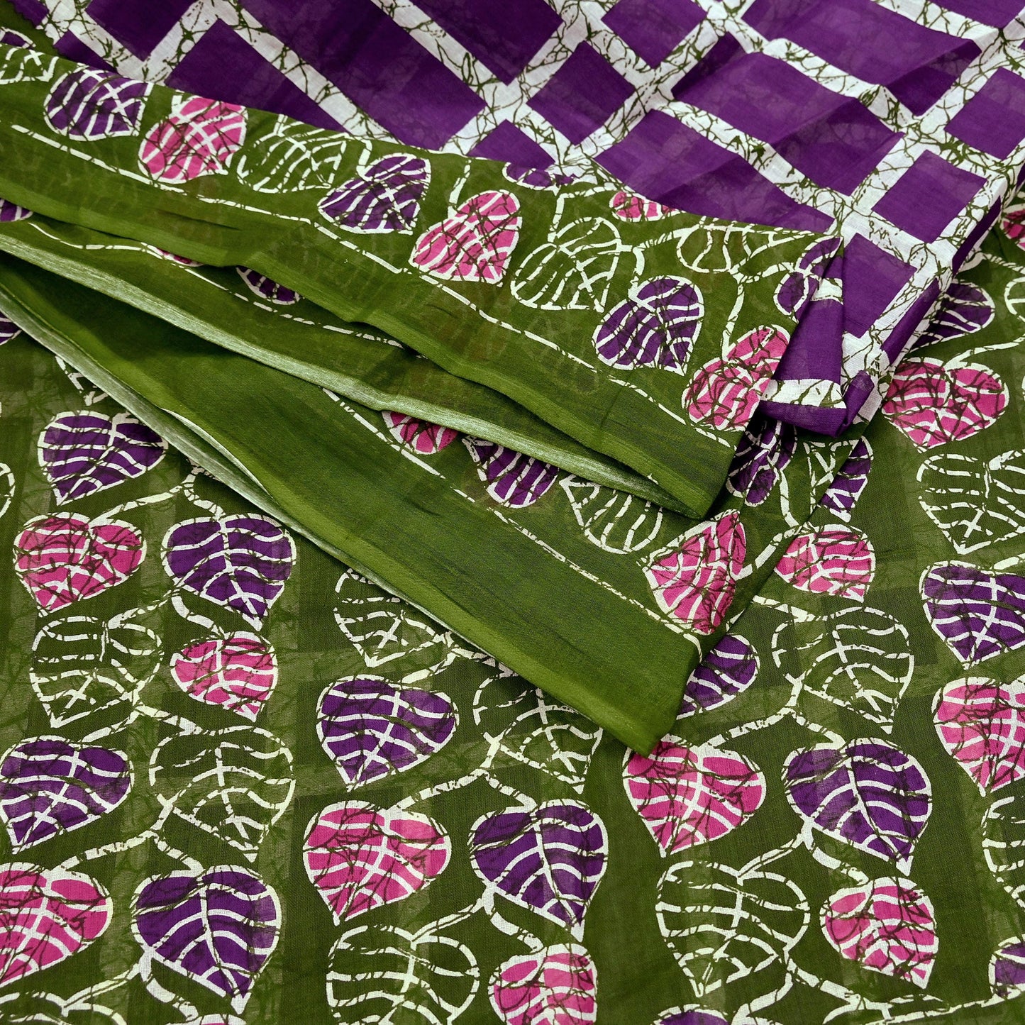 Indian Vintage Sari Purple & Green Batik Printed Saree 100% Pure Cotton 5Yd Craft Fabric Soft Sewing Sarong Wrap Boho Quilting Dress Making