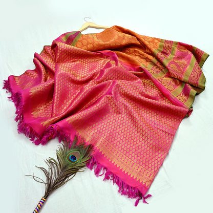 Indian Vintage Heavy Rani Pink Hand woven Kanjivaram Saree 100% Pure Silk Sari Metallic Golden Zari 5Yd Floral Crafting Dress making Fringes
