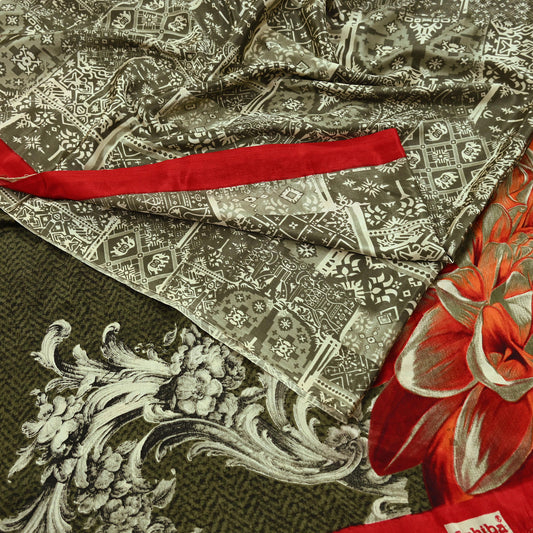 Indian Vintage Saree Ivory & Green Moss Crepe Digital Printed Sari Fabric 6yd Sewing Soft Craft Fabric Dressmaking Dress Designing Quilting