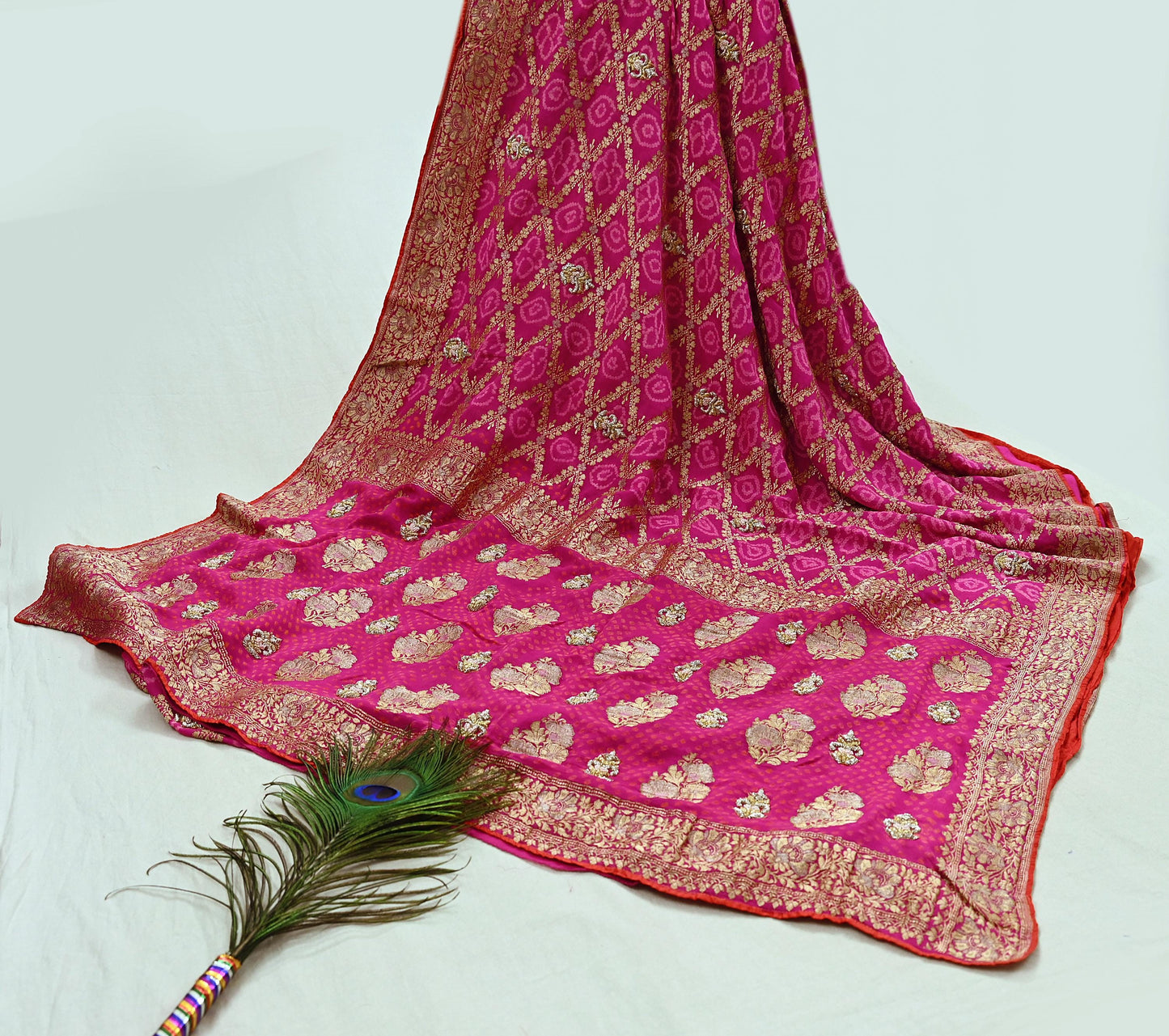 Indian Pre-Owned Sari Magenta Pure Georgette silk Hand Embroidered Bandhani Gharchola Sarees Ethnic Zardozi/Dabka Zari Wedding Saree