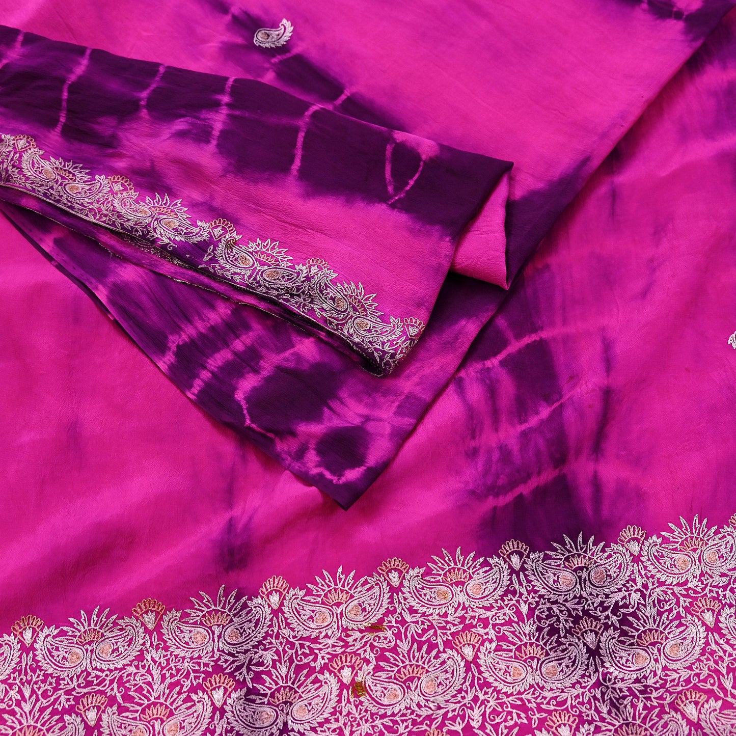 Indian Vintage Sari Pure Crepe Silk Hand Embroidered Sarees 6yd Sewing Craft Fabric Ethnic Wrap Upcycle Quilting Crafting Dress Making
