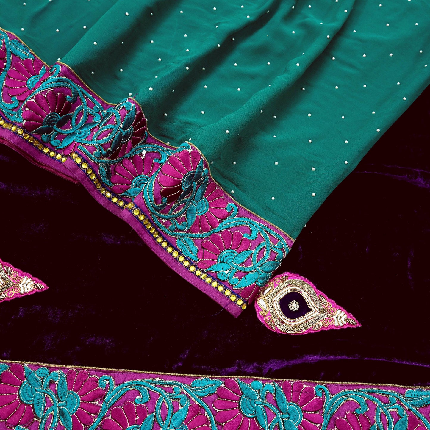 Indian Vintage Heavy Sari Purple Pure Georgette Silk & Velvet Hand Embroidered Sarees Craft Fabric 5Yd Sewing Ethnic Bollywood saree