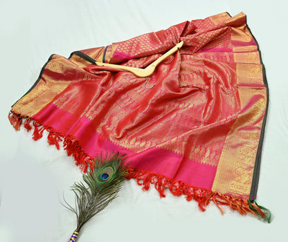 Indian Vintage Heavy Rani Pink Hand woven Kanjivaram Saree 100% Pure Silk Sari Metallic Golden Zari 5Yd Floral Crafting Dress making Fringes
