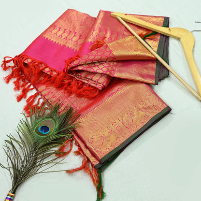 Indian Vintage Heavy Rani Pink Hand woven Kanjivaram Saree 100% Pure Silk Sari Metallic Golden Zari 5Yd Floral Crafting Dress making Fringes
