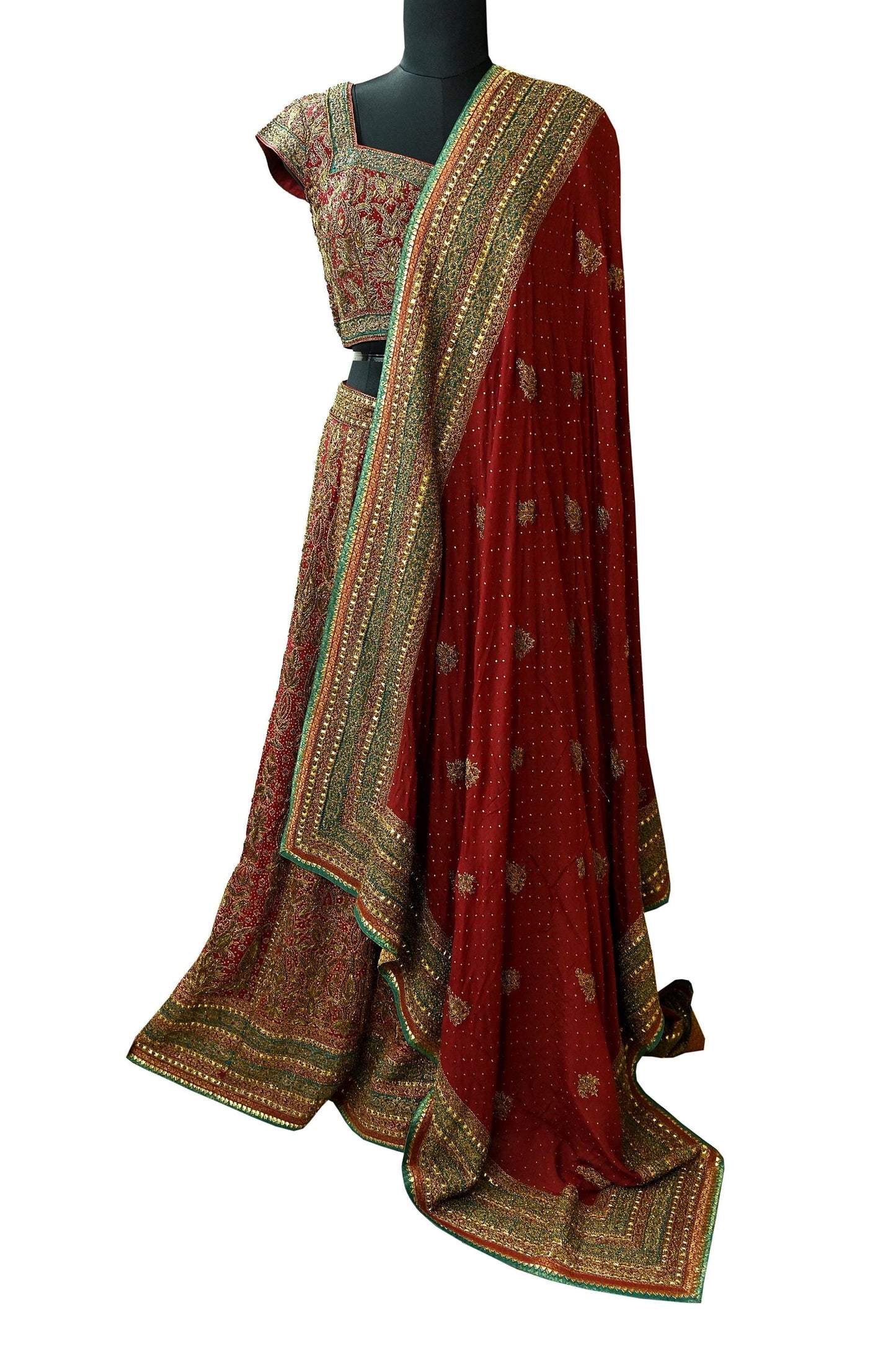 Indian Pre-owned Maroon Pure Silk Hand Embroidered Ritu Kumar Designer Lehenga 3pcs Set Ethnic Bollywood Party Wear