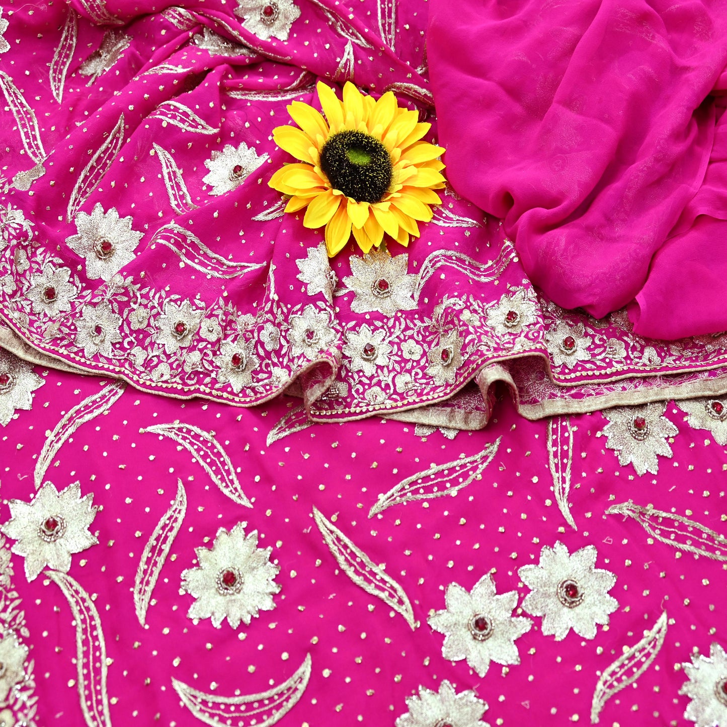 Indian Pre-owned Heavy Sari Rani Pink Pure Georgette Silk Hand Embroidered Sarees Designer Abu Jani 6Yd Sewing Ethnic Sarees