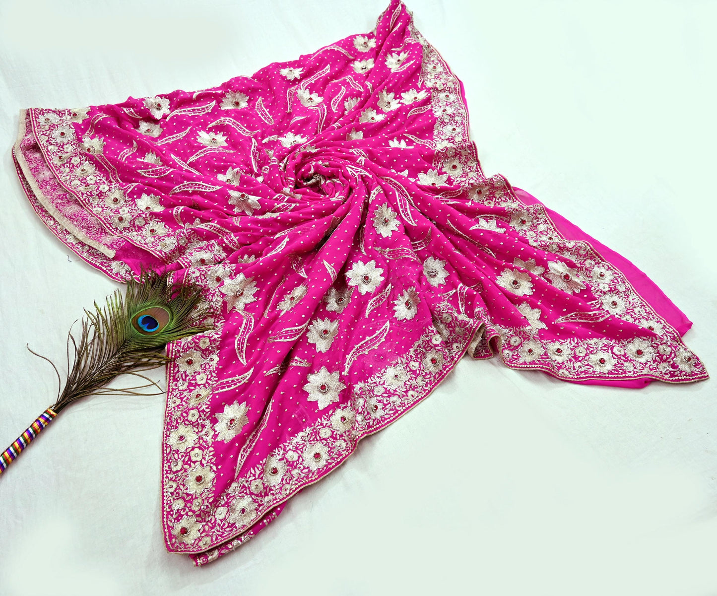 Indian Pre-owned Heavy Sari Rani Pink Pure Georgette Silk Hand Embroidered Sarees Designer Abu Jani 6Yd Sewing Ethnic Sarees