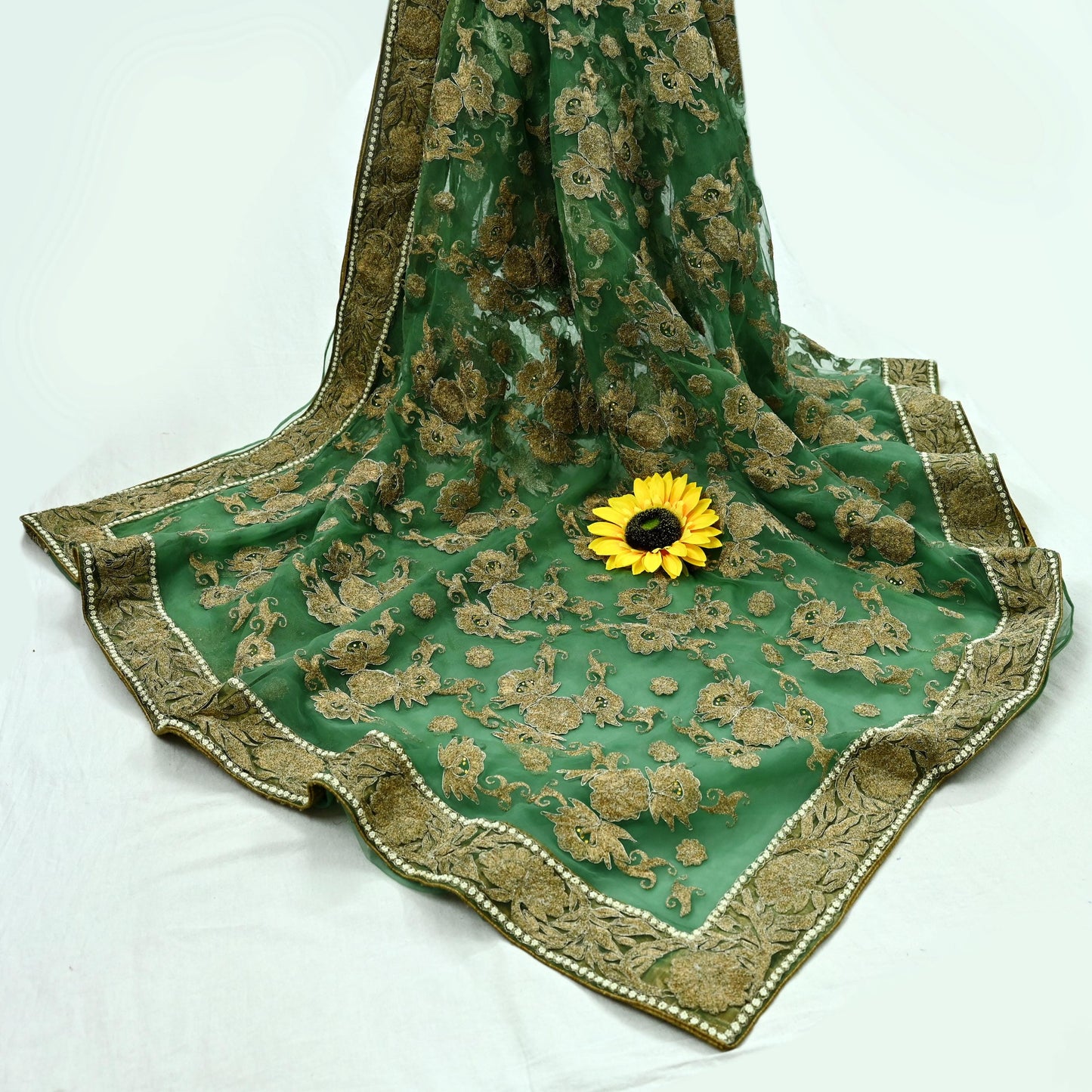 Indian Pre-Owned Sari Green Net/Mesh Hand Embroidered Designer Manish Malhotra Sarees 6Yd Ethnic Zardozi/Dabka Zari Wedding Saree