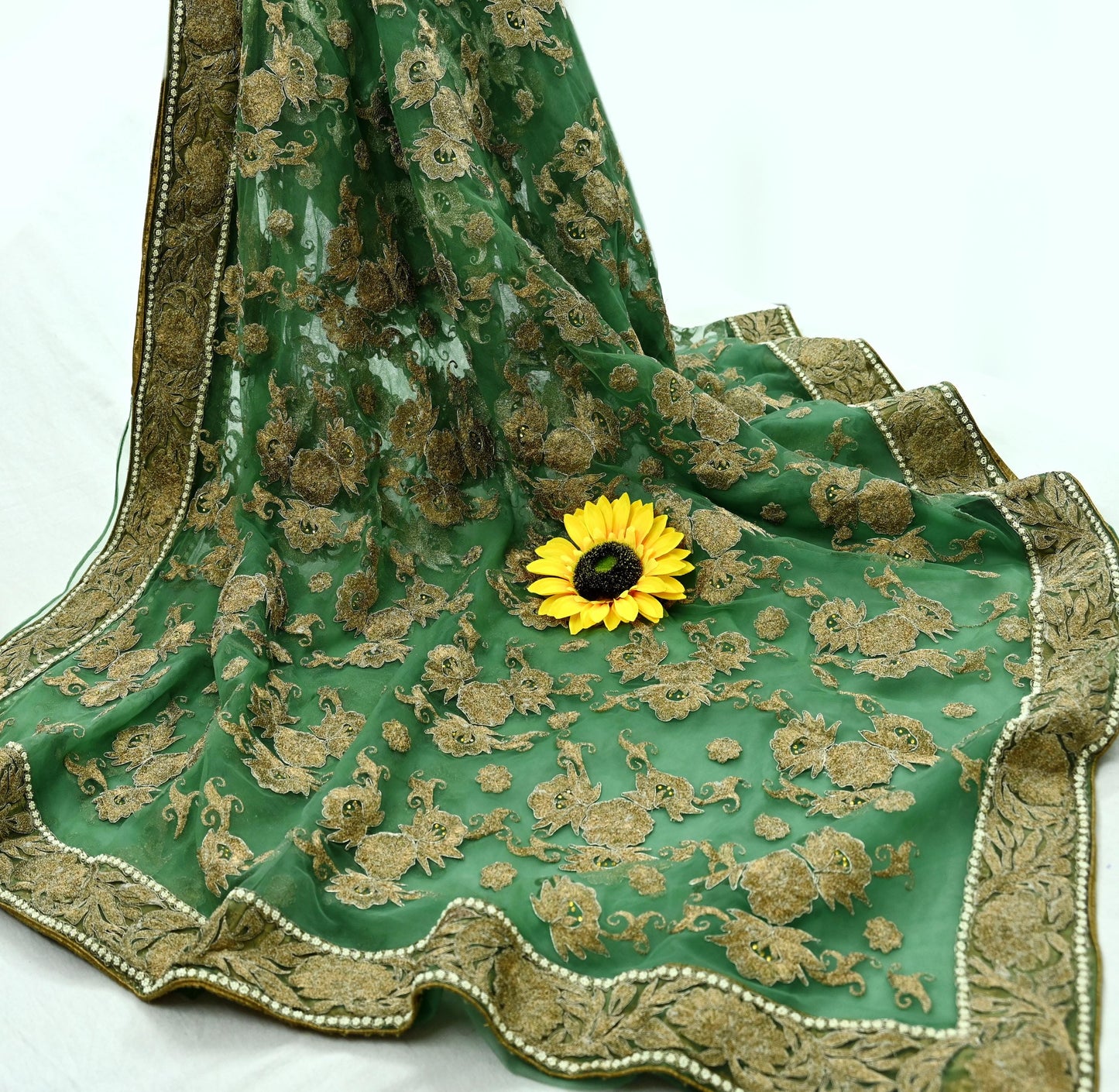 Indian Pre-Owned Sari Green Net/Mesh Hand Embroidered Designer Manish Malhotra Sarees 6Yd Ethnic Zardozi/Dabka Zari Wedding Saree