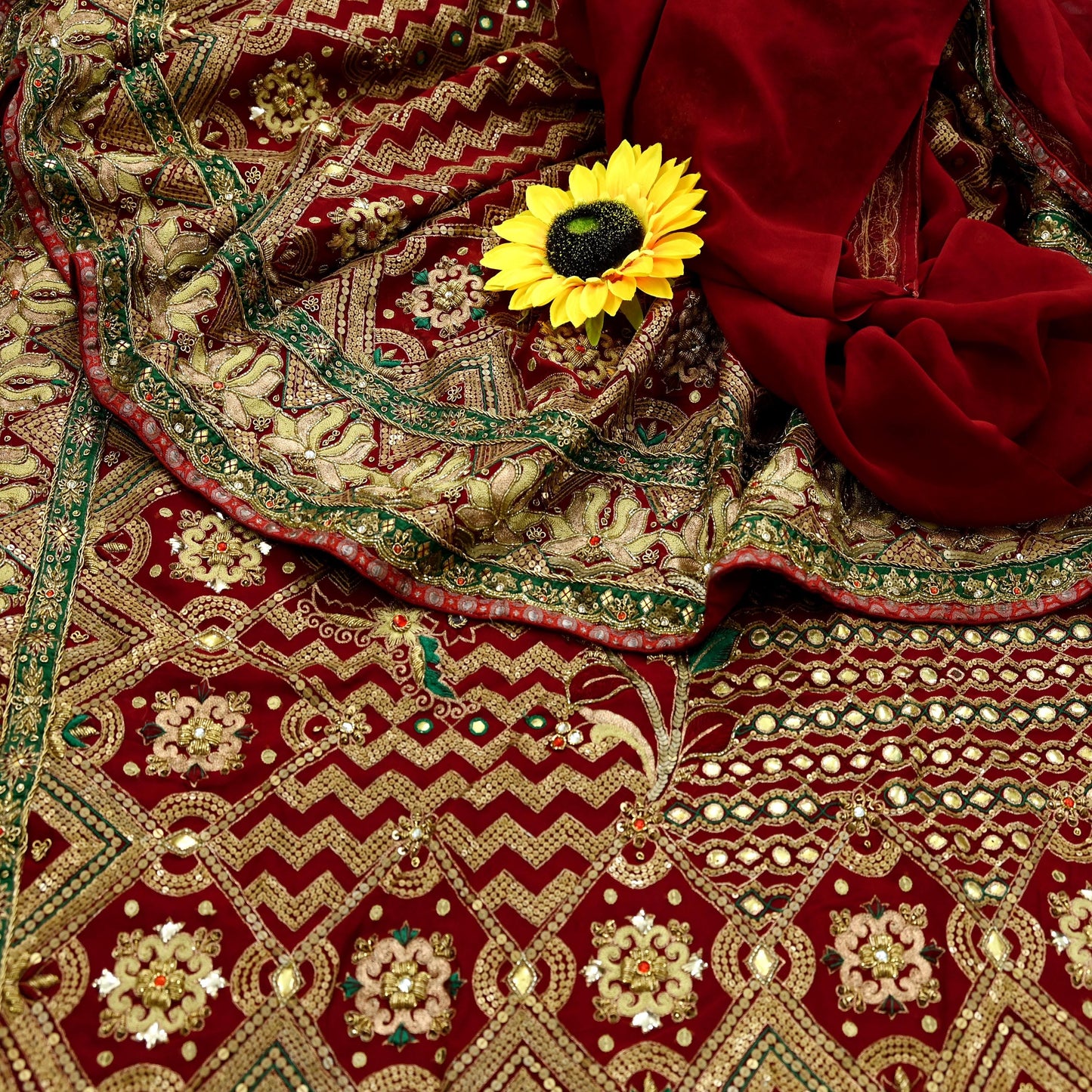 Indian Pre-owned Sari Maroon Pure Georgette Silk Hand Embroidered Anamika Khanna Designer Sarees Ethnic 6Yd Sewing  Zardozi Wedding Sarees