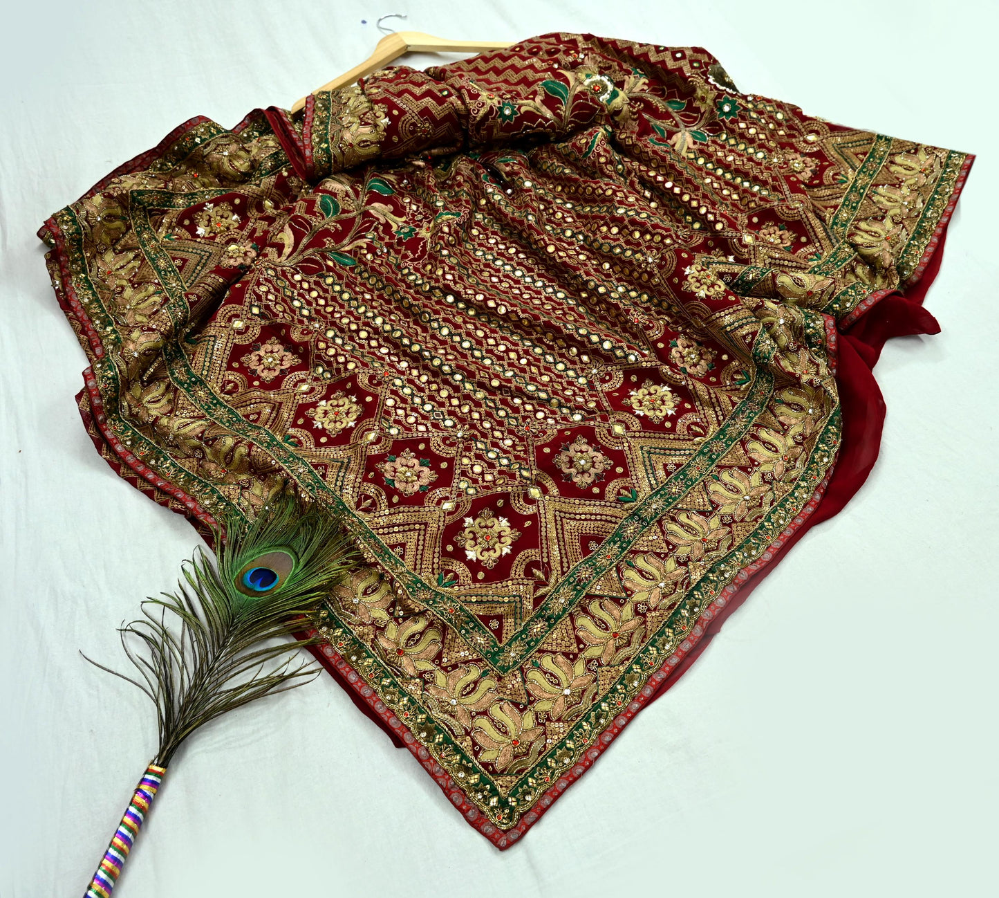 Indian Pre-owned Sari Maroon Pure Georgette Silk Hand Embroidered Anamika Khanna Designer Sarees Ethnic 6Yd Sewing  Zardozi Wedding Sarees