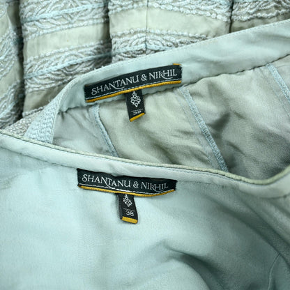 Pre-owned Heavy Green Gray Chanderi Silk/Net Hand Embroidered Lehenga 3pcs Set By Designer Shantanu & Nikhil Bridal Wear Padded Blouse