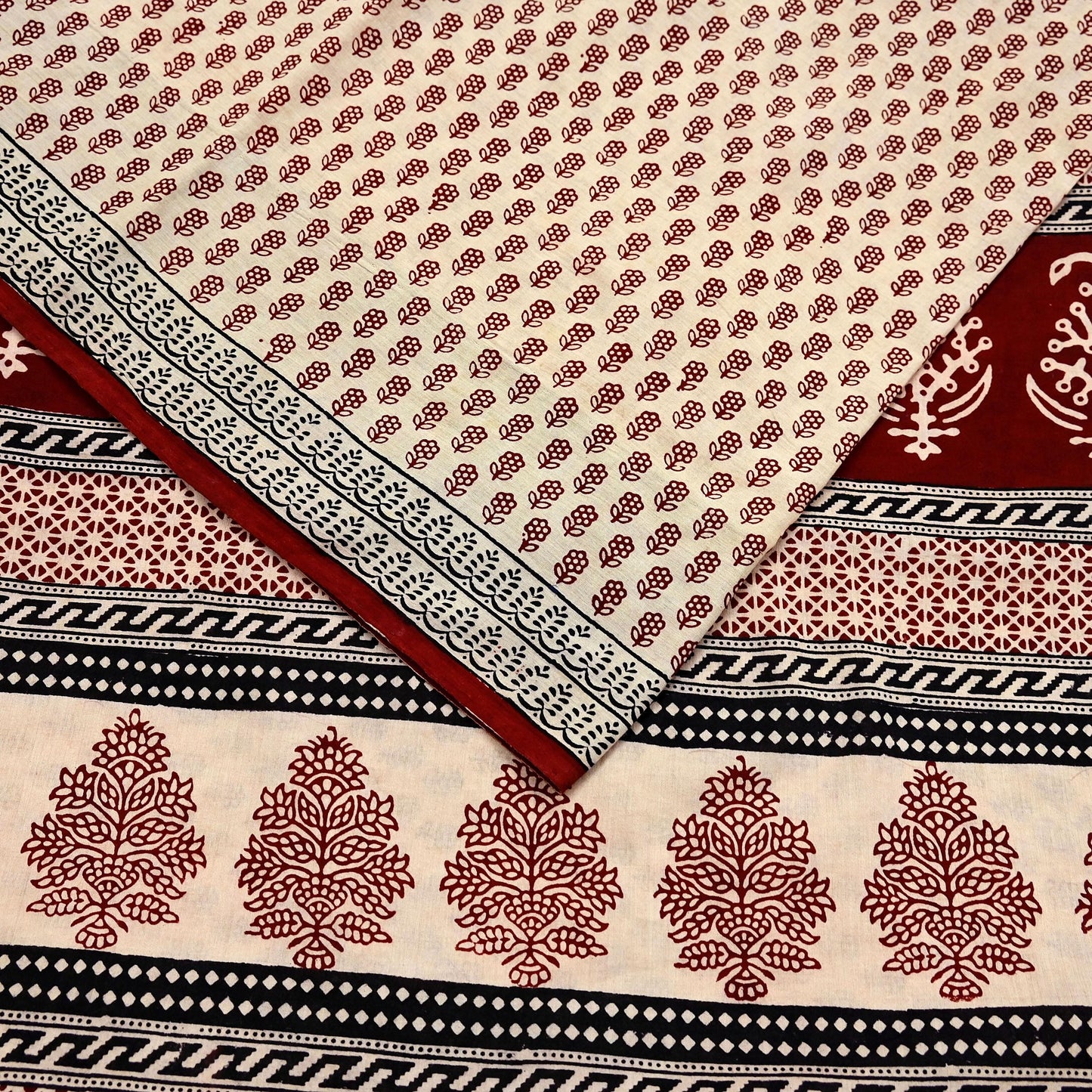 Indian Vintage Sari Beige Block Printed Pure Cotton Saree Craft Fabric 5Yd Sewing Sarong Wrap Boho Floral Crafting Upcycle Quilting