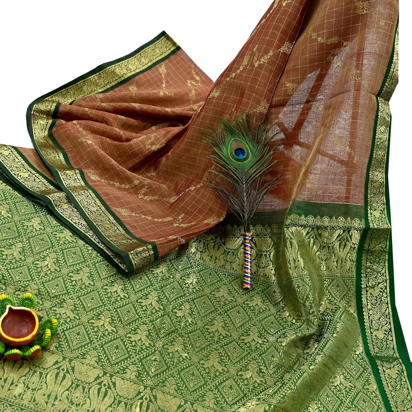 Indian Vintage Heavy Kanjivaram Saree 100% Pure Silk Sari Metallic Zari 5Yd Floral Crafting Dress making Ethnic Peacock Fringes
