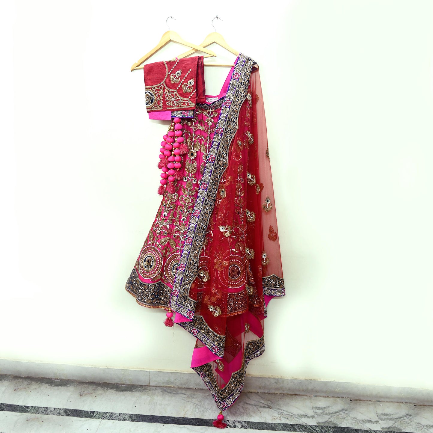 Indian Heavy Wedding Pink & Maroon Net/Mesh Hand Embroidered Lehenga 3pcs Set Designer By Anamika Khanna Party Wear