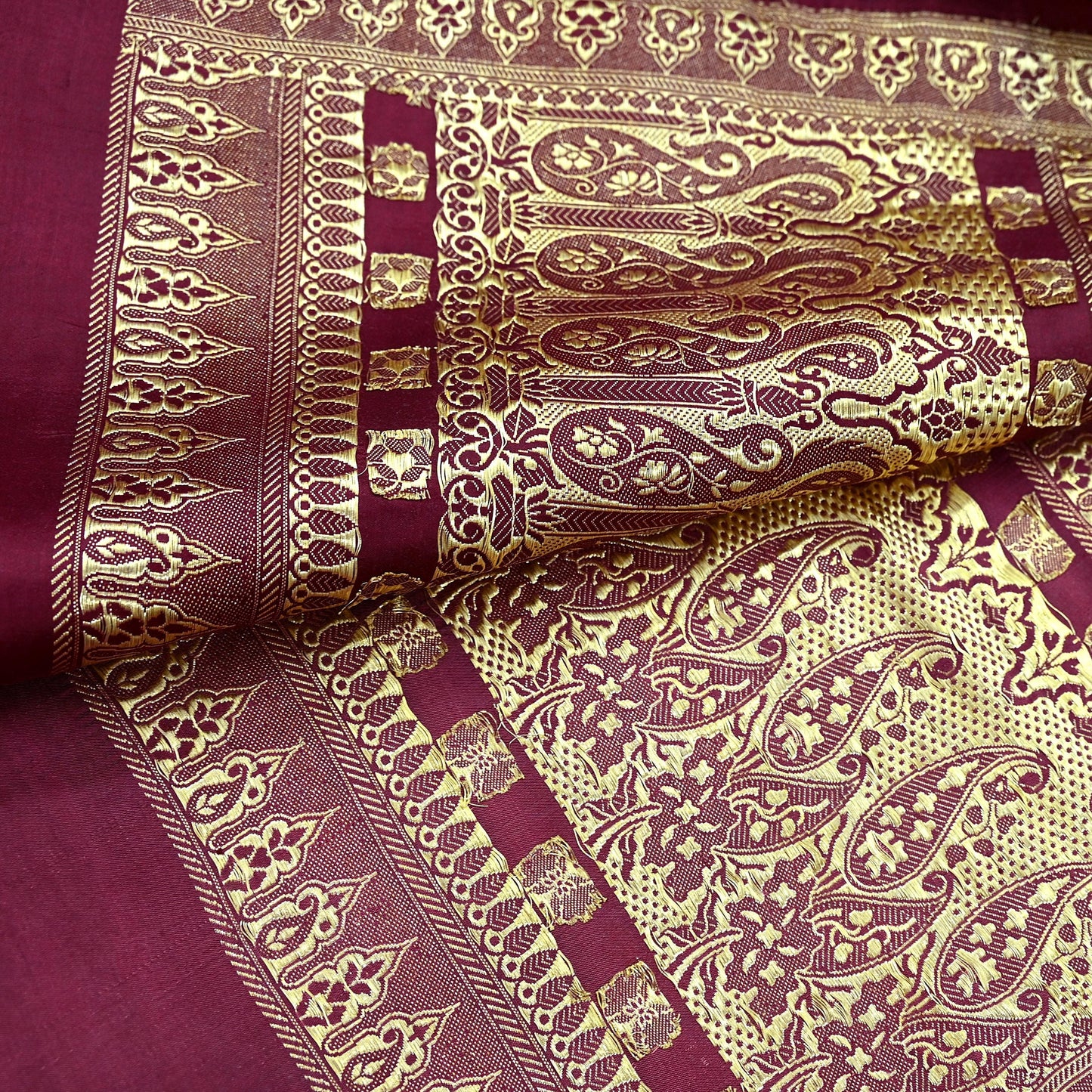Indian Vintage Sari Maroon Heavy Wedding  Pure Satin Silk Woven Banarasi Brocade Sarees Zari 5Yd Dress making Crafting Quilting