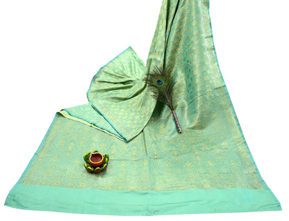Vintage Green Banarasi Brocade Saree: Heavy Zari Woven Silk Fabric