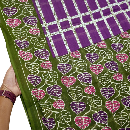 Indian Vintage Sari Purple & Green Batik Printed Saree 100% Pure Cotton 5Yd Craft Fabric Soft Sewing Sarong Wrap Boho Quilting Dress Making