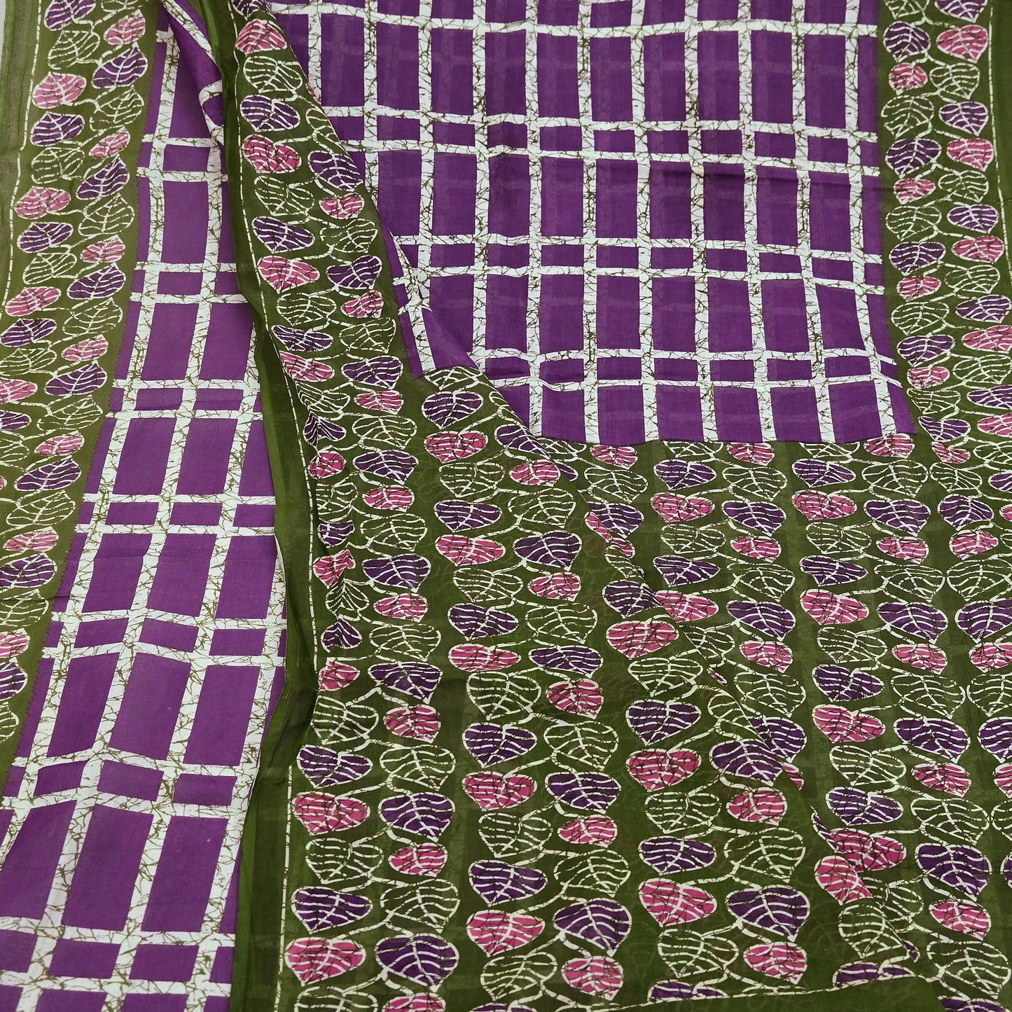 Indian Vintage Sari Purple & Green Batik Printed Saree 100% Pure Cotton 5Yd Craft Fabric Soft Sewing Sarong Wrap Boho Quilting Dress Making