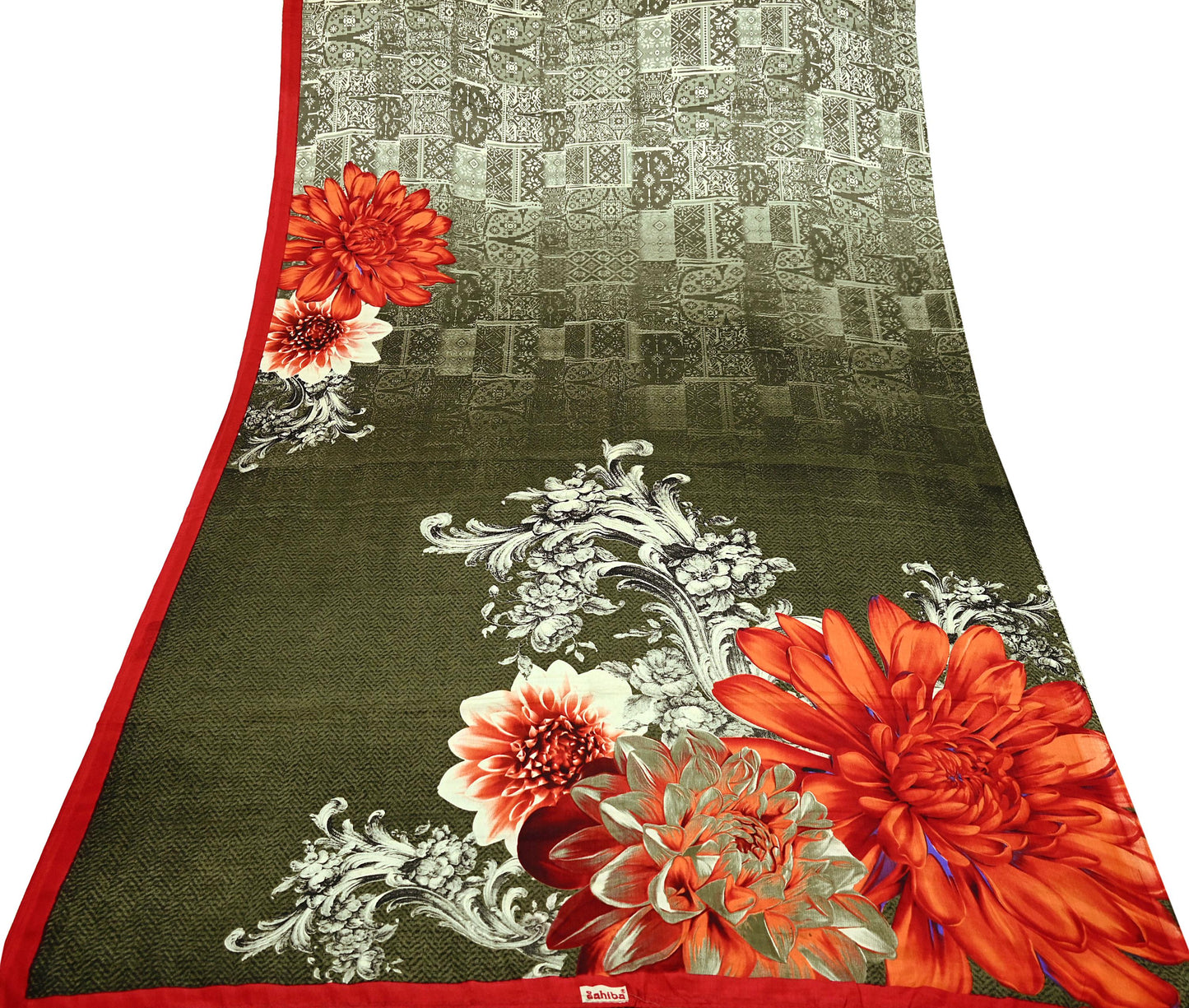 Indian Vintage Saree Ivory & Green Moss Crepe Digital Printed Sari Fabric 6yd Sewing Soft Craft Fabric Dressmaking Dress Designing Quilting