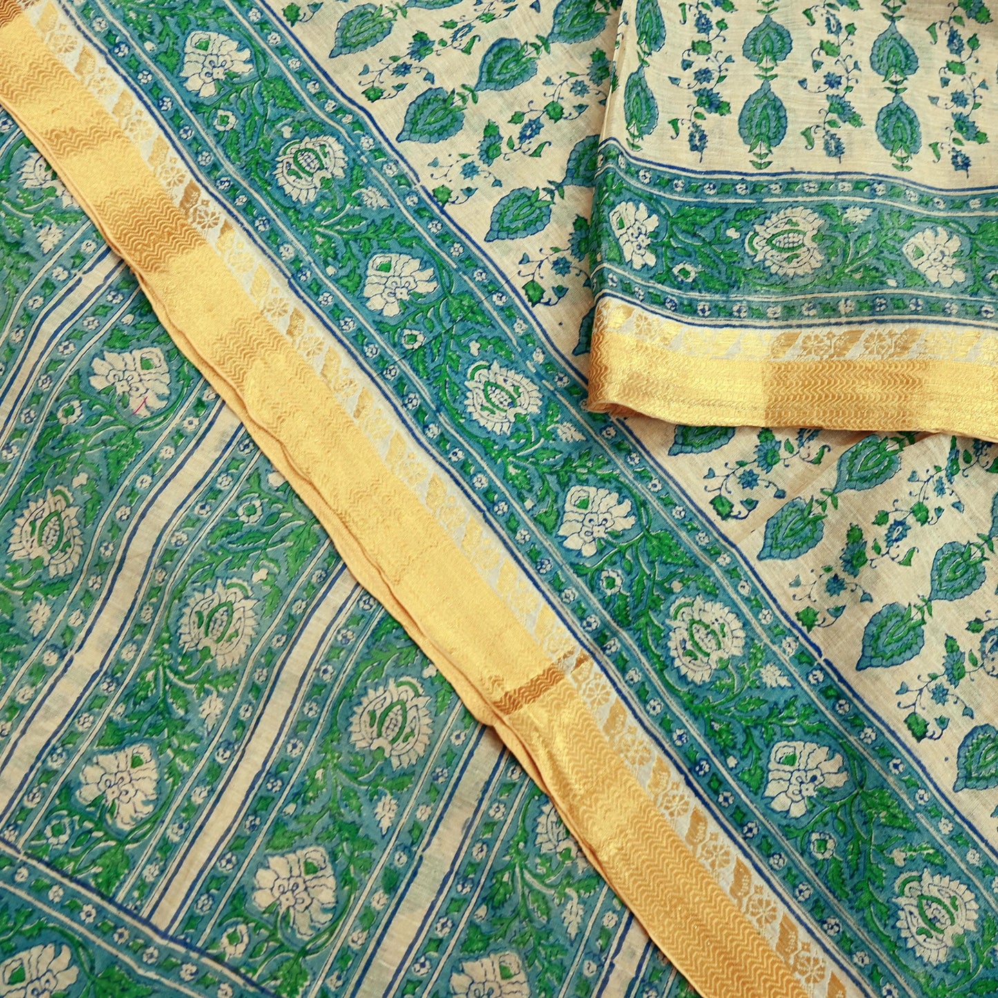 Indian Vintage Sari Beige Block Printed Pure Cotton Saree Craft Fabric 5Yd Sewing Sarong Wrap Boho Floral Crafting Upcycle Quilting Zari