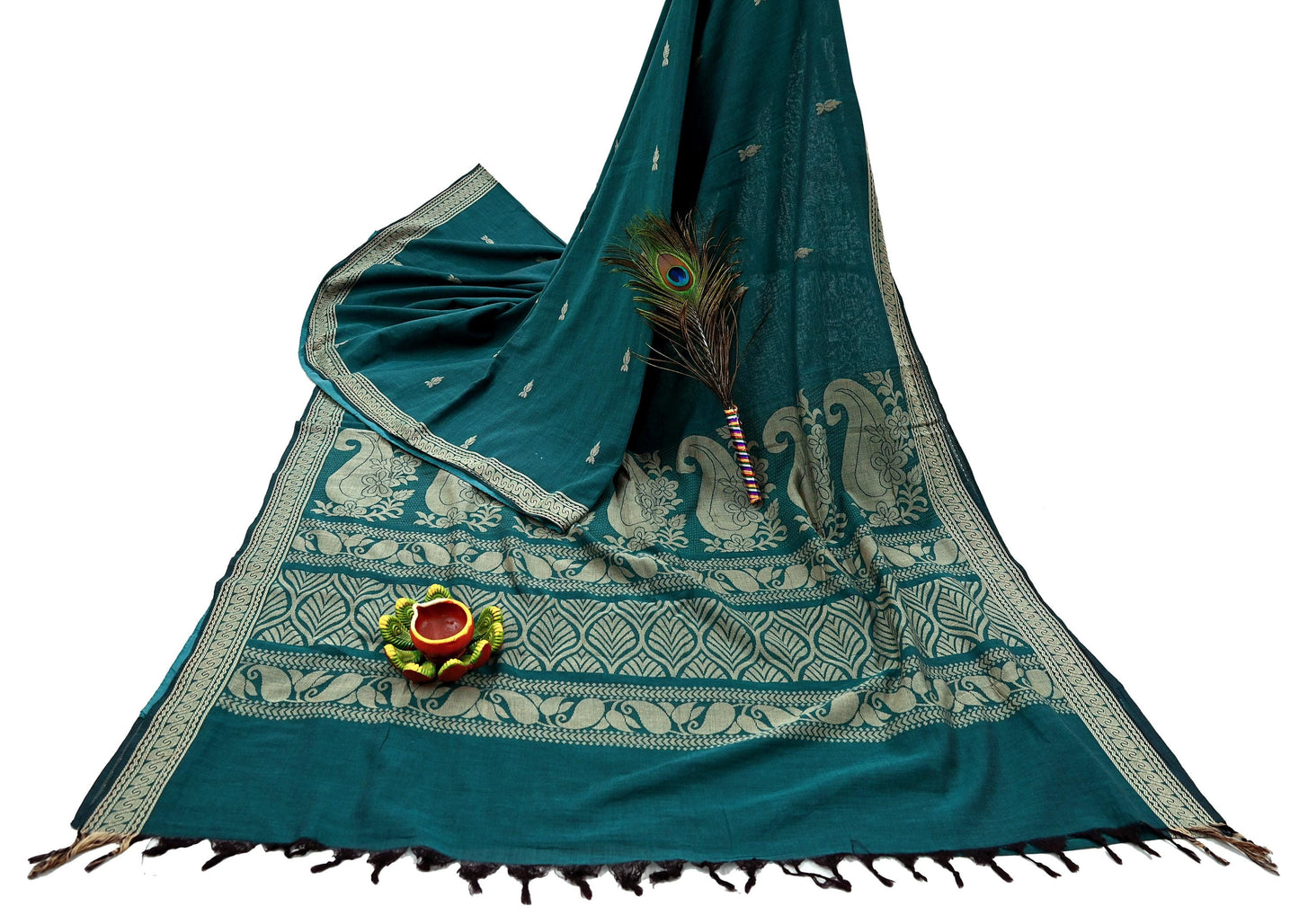 Indian Vintage Sari Green Pure Cotton Hand Woven Baluchari Saree 5yard Ethnic Humans Fringes Dress Making Crafting