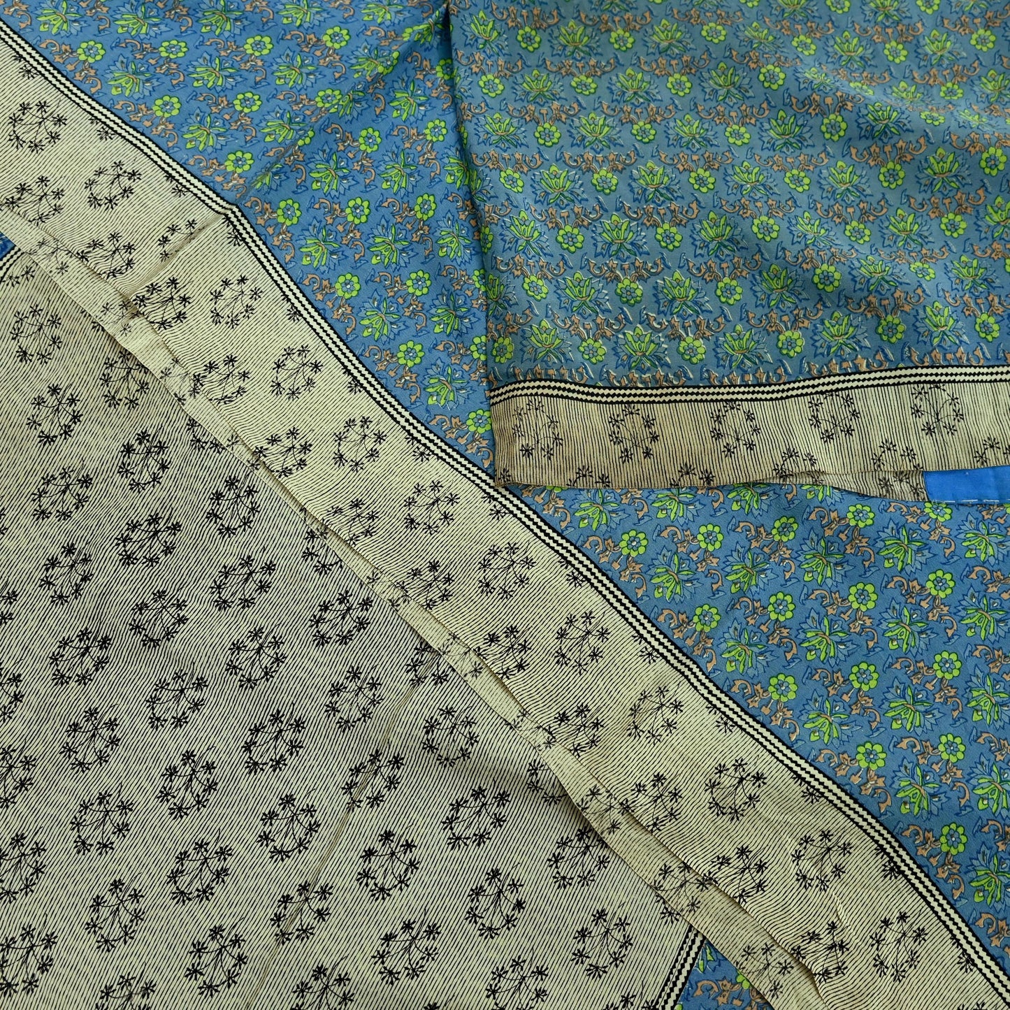 Indian Vintage Sari Ivory & Blue Pure Crepe Silk Printed Sarees 5yard Sewing Floral Soft Craft Fabric Wrap