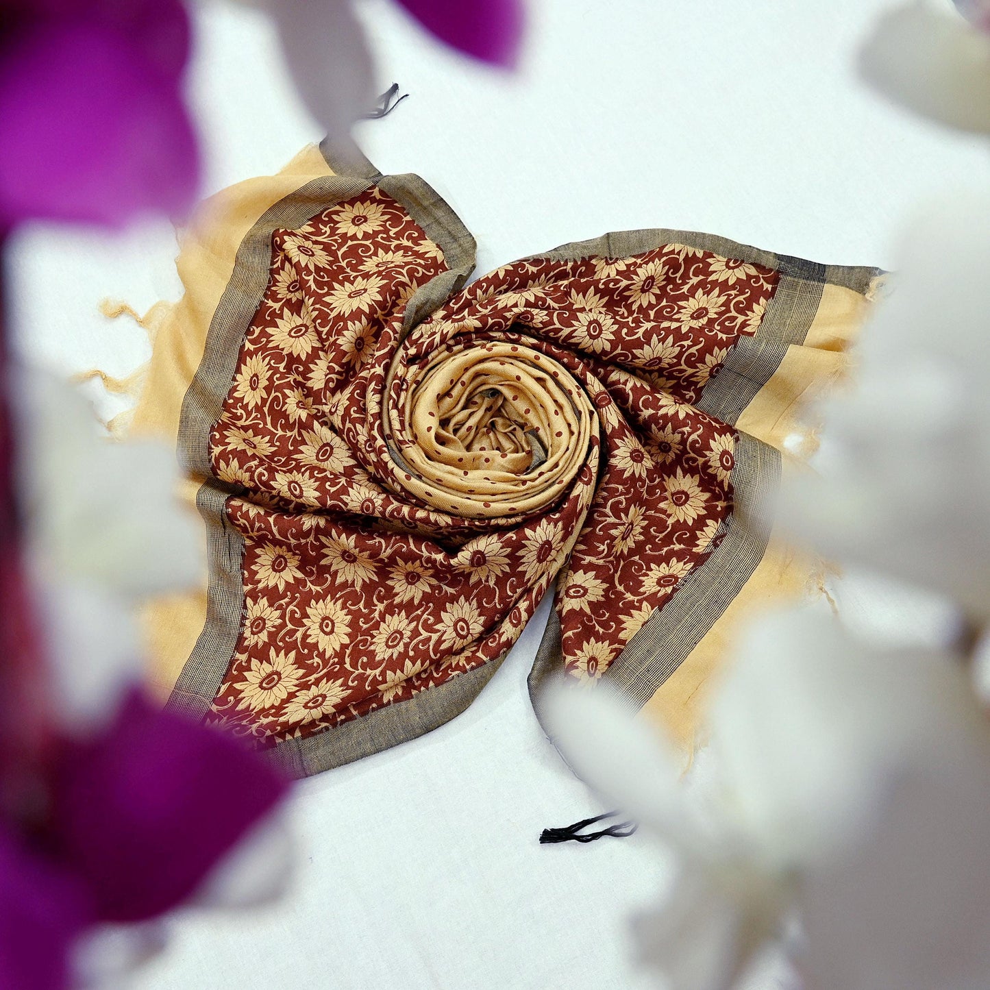 Vintage Beige & Brown Long Stole Pure Woolen Scarf Printed Dupatta Infinity Scarves Sarong Wrap Veil Woman Hijab Shawl Fabric