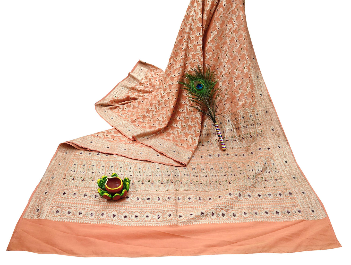Indian Vintage Heavy Sari Peach Wedding Pure Silk Woven Banarasi Sarees Zari 5Yd Craft Fabric Dress making Crafting Wedding/Bridal Wear
