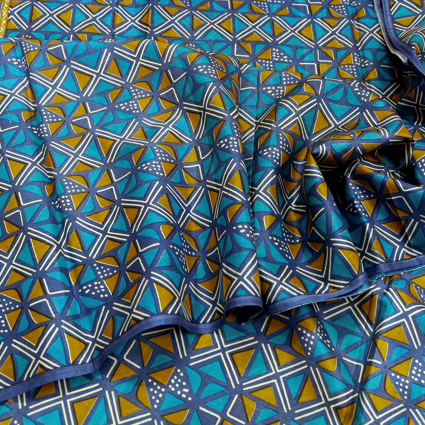Indian Vintage Sari Green & Gray Pure Silk Printed Sarees Craft Fabric 5yd Sewing Dress Making Floral Crafting Quilting Upcycle Used
