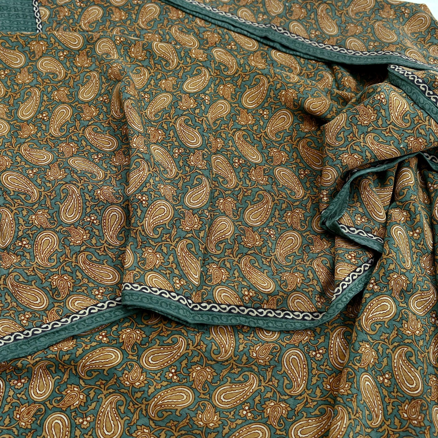 Indian Vintage Sari Green & Beige Pure Crepe Silk Printed Sarees 5yd Sewing Soft Craft Fabric Wrap Upcycle Quilting Crafting Dress making
