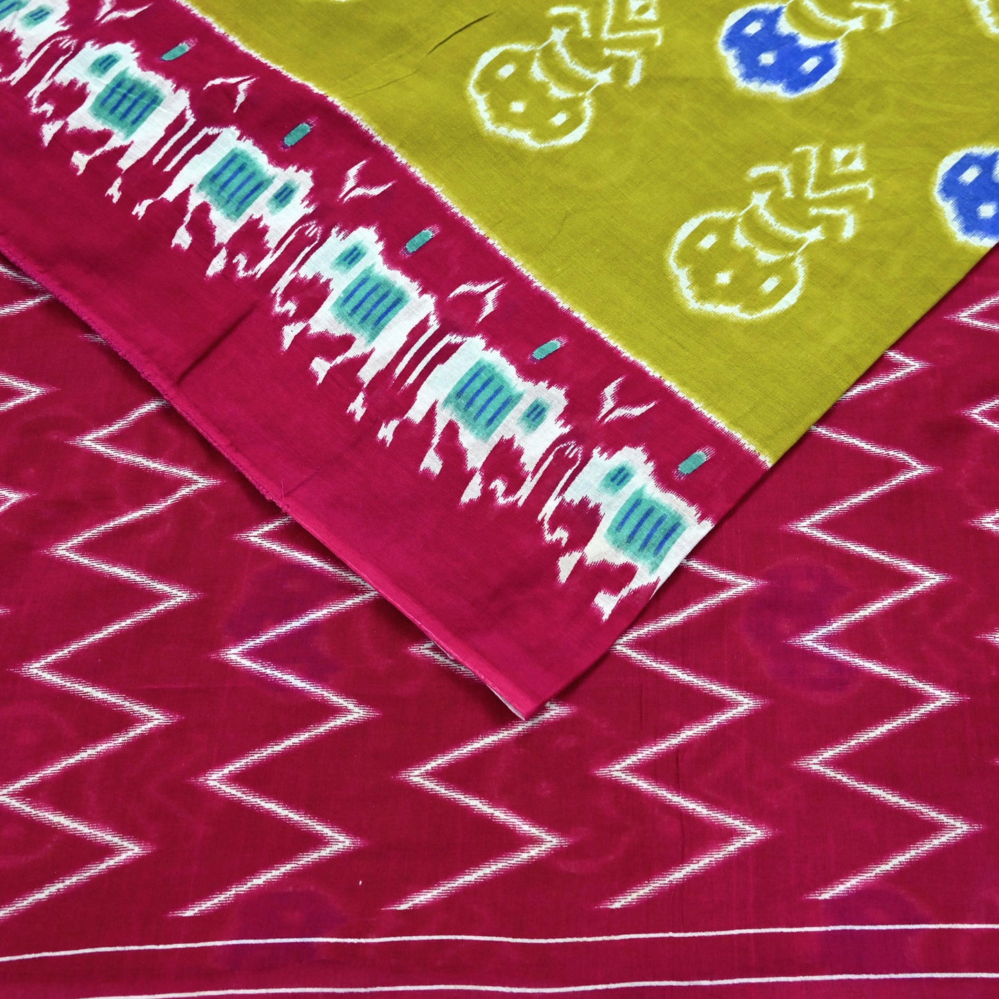 Indian Vintage Sari Pink & Green Printed 100% Pure Cotton Sarees Craft Fabric 5Yd Soft Sewing Sarong Wrap Floral Boho Quilting Crafting Used