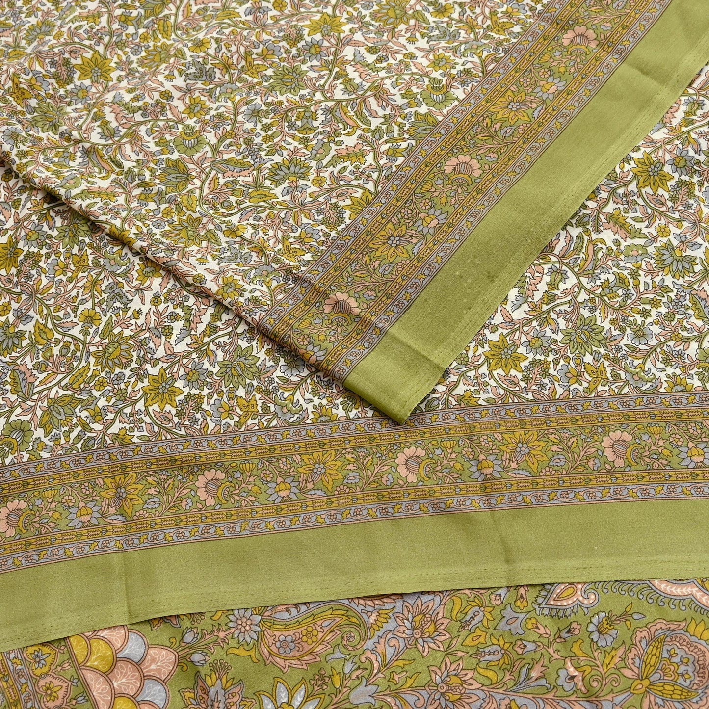 Indian Vintage Sari Printed Artificial silk Saree Fabric: White & Green Floral, 6yd Crafting Dressmaking Upcycle Quilting