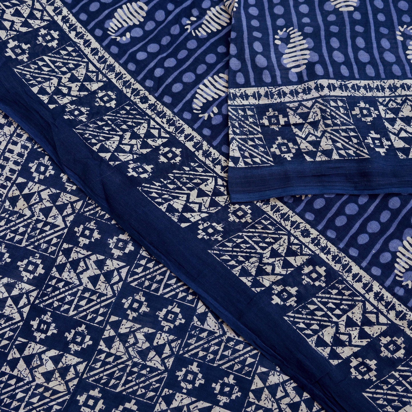 Indian Vintage Sari White & Blue Printed 100% Pure Cotton Sarees Craft Fabric 5Yd Sewing Sarong Wrap Boho Floral Quilting Crafting