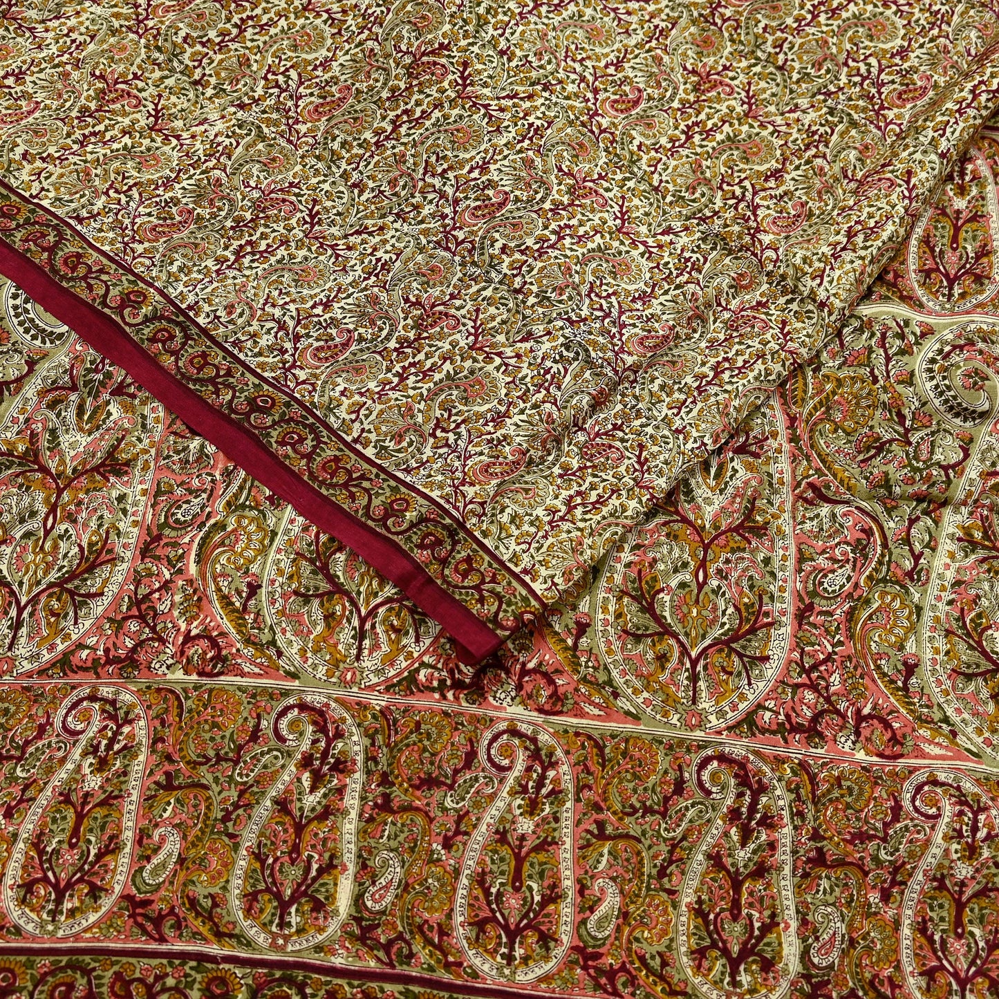 Indian Vintage Sari Beige Pure Silk Printed Saree 6Yards Soft Floral Fabric for Dressmaking, Quilting, Crafting, Sewing, Dress Making