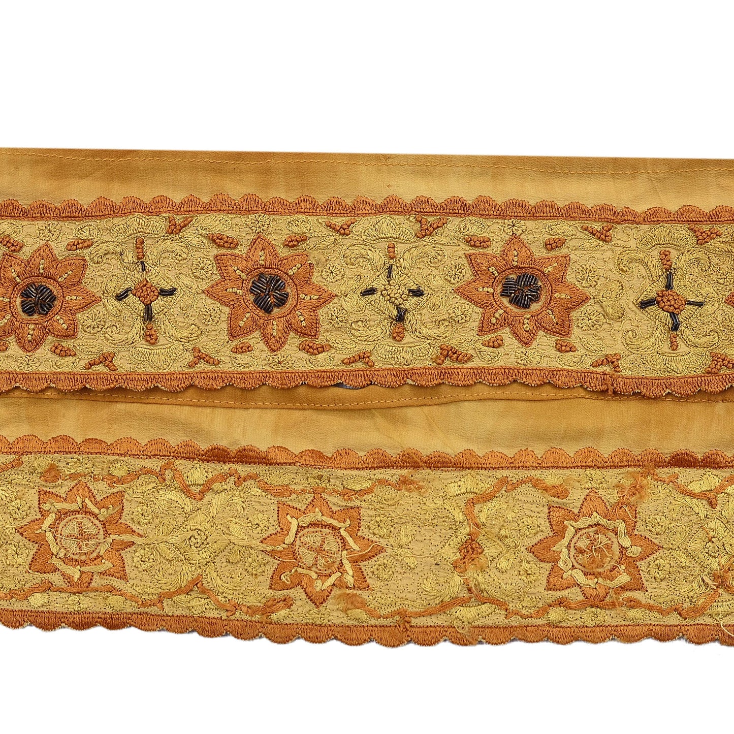 Indian Vintage Sari Border Hand Embroidered Craft Trim Lace Sewing Sari Ribbon Pure Crepe silk 1yd For Dress Making Designing Zari