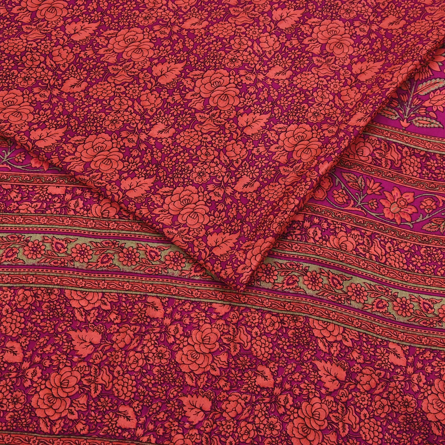 Indian Vintage Saree Peach & Purple Moss Crepe Printed Sari 5 Yards Floral Soft Fabric for Sewing, Dressmaking, Crafting, Quilting