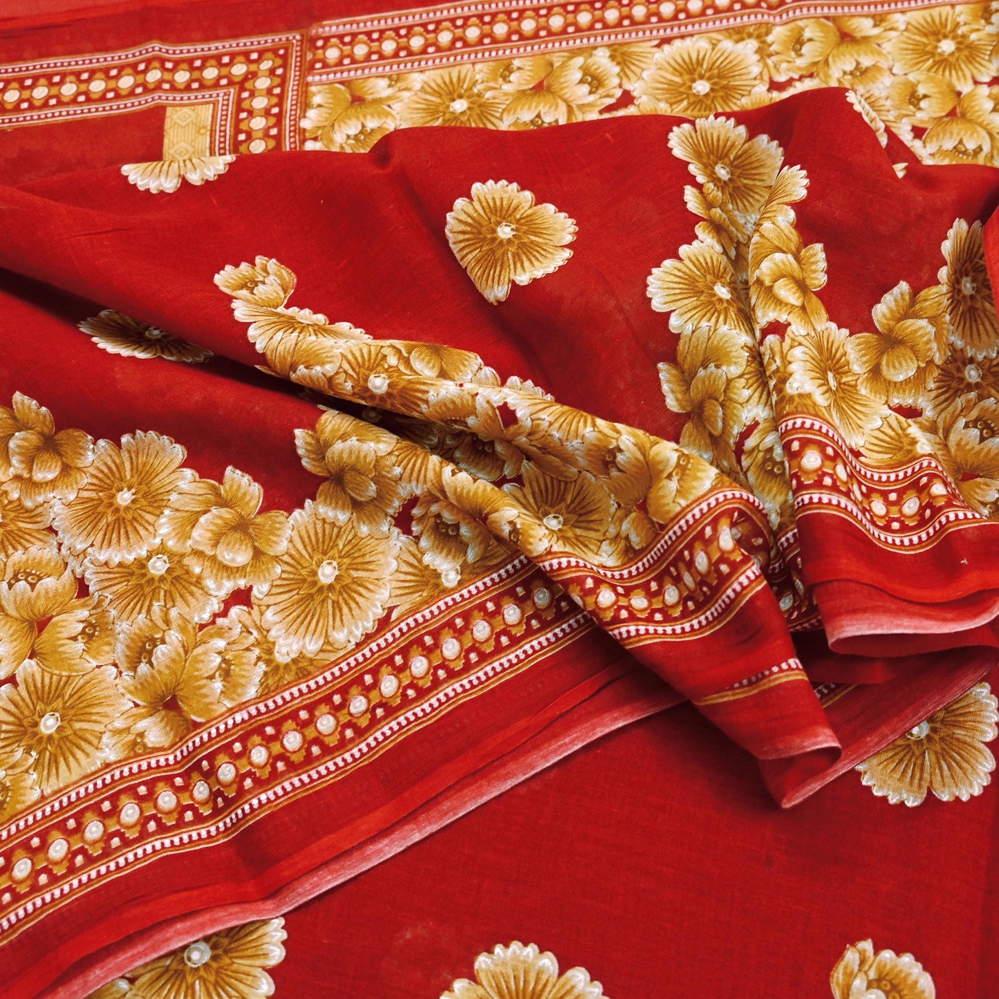 Indian Vintage Red Saree Printed Pure Cotton Sari Craft Fabric Soft 5Yd Sewing Sarong Wrap Boho Quilting Crafting Upcycle Dress making