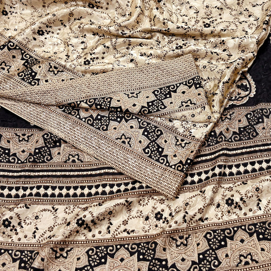 Indian Vintage Saree Black & Ivory Moss Crepe Printed Sari 5yd Sewing Floral Soft Craft Fabric Dressmaking Quilting For Crafting Upcycle