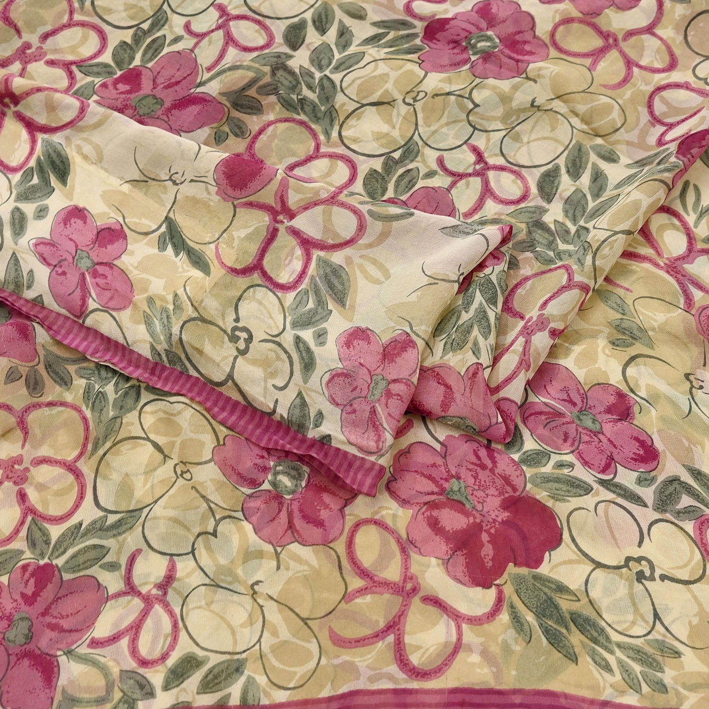 Women Vintage Sari Beige Pure Georgette Silk Digital Printed Saree Craft Fabric Sewing 5Yd Light Dress Making Geometric Crafting Quilting