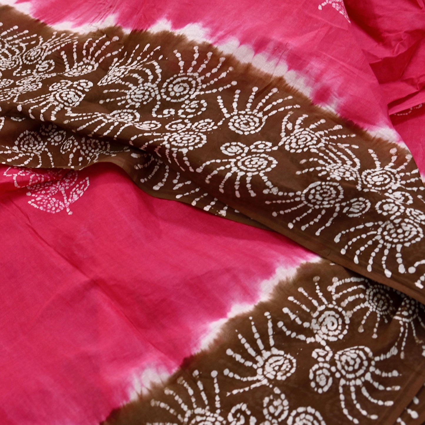 Indian Vintage Sari Pink & Brown Batik Printed Saree 100% Pure Cotton 5Yd Craft Fabric Sewing Sarong Wrap Boho Quilting Dress Making